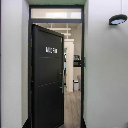 Loft Madrid Apartment Leon